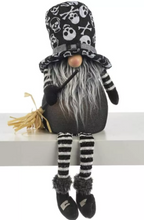 Load image into Gallery viewer, Spooky Light-Up Halloween Gnome