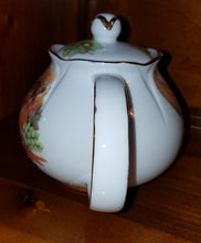 Load image into Gallery viewer, Cornucopia 3 Cup Teapot