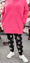 Load image into Gallery viewer, Love Puppies Leggings