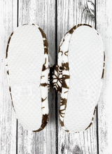 Load image into Gallery viewer, Christmas Deer Snowflakes Soft Fur Indoor Slippers