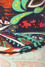 Load image into Gallery viewer, Mixed Paisley Plus Size Leggings