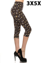 Load image into Gallery viewer, Side view of Pet Paw Curvy Plus size Capri