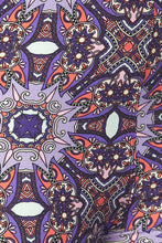 Load image into Gallery viewer, Purple Posy Floral Leggings