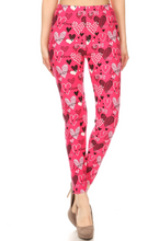 Load image into Gallery viewer, Valentine's Day Heart Graphic Plus Size Leggings