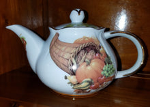 Load image into Gallery viewer, Cornucopia 3 Cup Teapot
