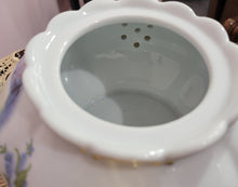 Load image into Gallery viewer, Polar Bear Princess Teapot - Fine Porcelain
