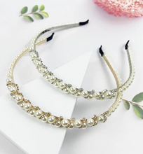 Load image into Gallery viewer, Full Pearl Fashion Headband with Rhinestone
