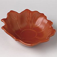 Plymouth Accent Leaf Tea Light Candle Holder in Nutmeg