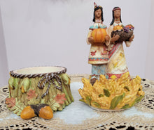 Load image into Gallery viewer, Primitive Indian Secret Box
