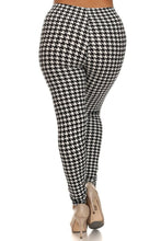 Load image into Gallery viewer, Houndstooth Curvy Plus Leggings
