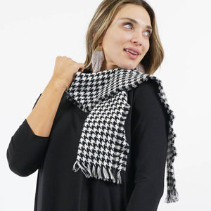 Houndstooth Scarf
