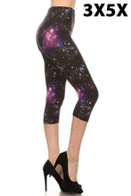 Load image into Gallery viewer, Side view of the Nebula Curvy Plus Size Premium Capri
