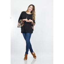 Load image into Gallery viewer, Plus Floral Print Bell Sleeve Tunic Top-Black
